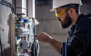 Solikhun Service Elektronik: Solusi Cepat untuk Perangkat Anda di Cilacap